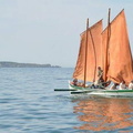 une-yole-de-bantry-fait-escale-lomener