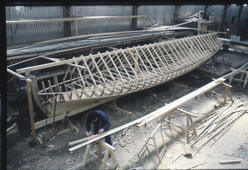 Fraternité a été construite en 1985-1986 au chantier de Charles Fresneau, à Saint-Lunaire, près de Saint-Malo. f2.jpg